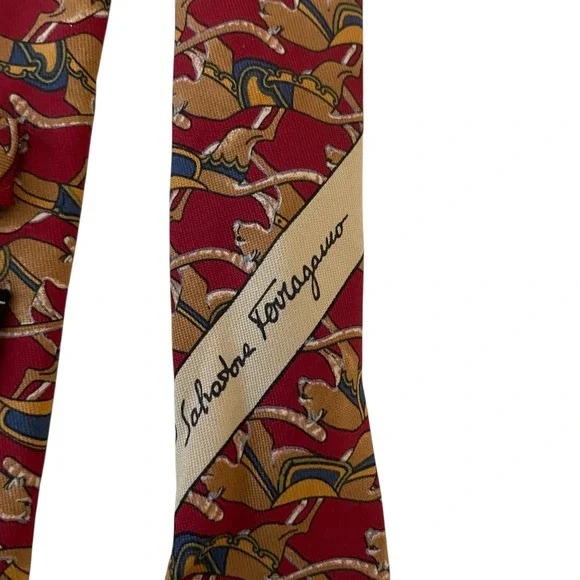 Salvatore Ferragamo Silk Necktie Red Circus Tigers Print Made in Italy Luxury - Picture 4 of 5